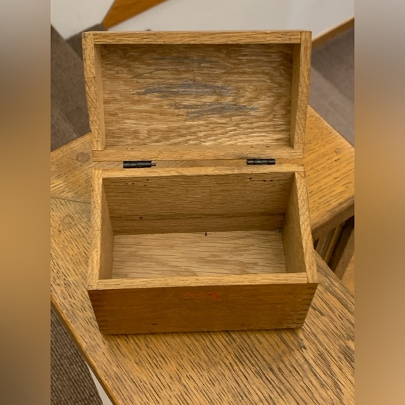 Antique Weis Monroe Michigan Fingerjointed Hinge Lidded Wooden Box - Picture 8 of 10